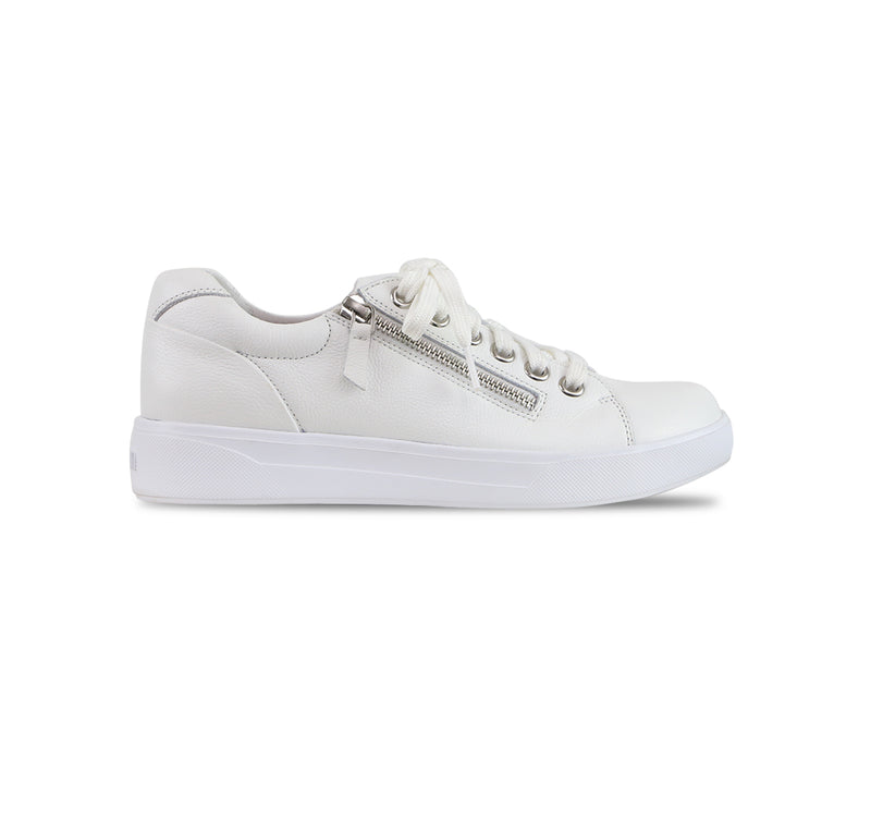 Tilly in cow leather, sport, athleisure oxford  with outside zipper on EVA outsole in white - side view