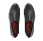 Kam leather twin-gore in black slip-in on lightly lug sole with stylized welt detail - top view