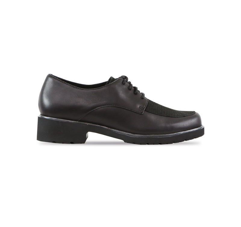 Ronnie a leather oxford, treated for water resistance, on EVA lug outsole, ultra-lightweight-side view