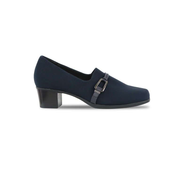 CINDI II PUMP WITH BELT STRAP AND ORNAMENT ACROSS THE VAMP IN NAVY FABRIC-SIDE VIEW