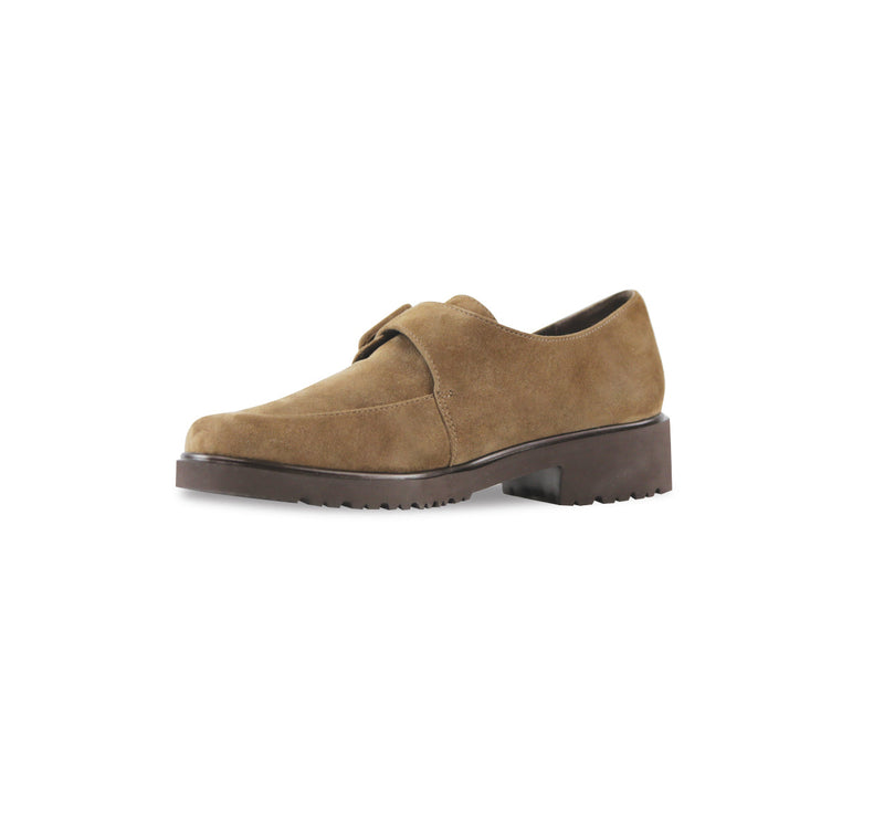 MUNRO WINSLOW MOC-TOE LOAFER WITH MONK STRAP AND COVERED BUCKLE IN FAWN SUEDE-INSIDE VIEW