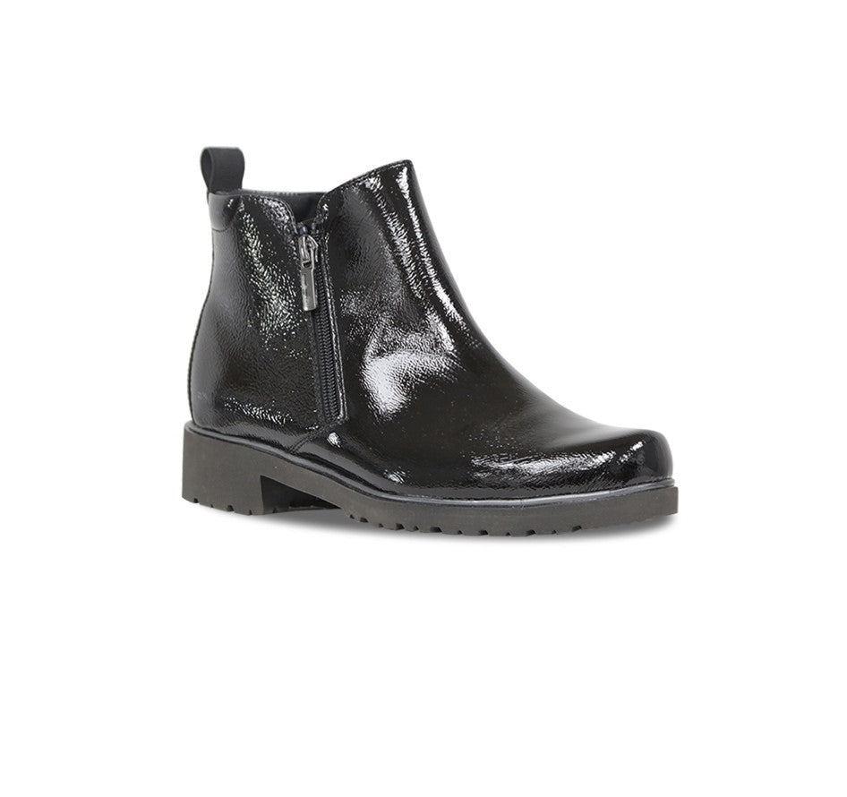 Munro Rourke ankle double zipper boot in black patent leather - ANGLE VIEW