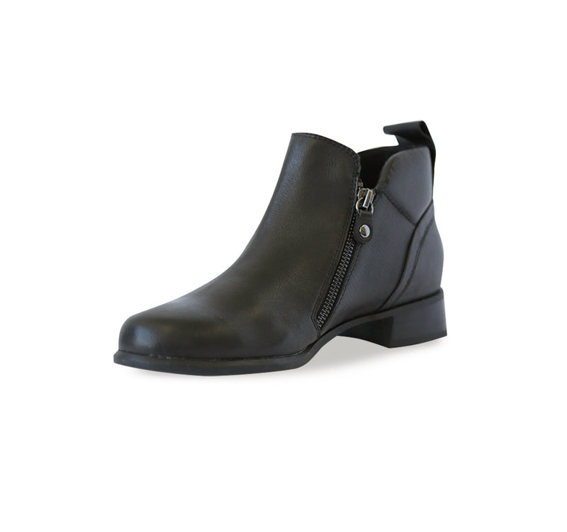 NEKO ANKLE BOOTIE IN BLACK LEATHER WITH DUAL ZIPPERS - INSIDE VIEW